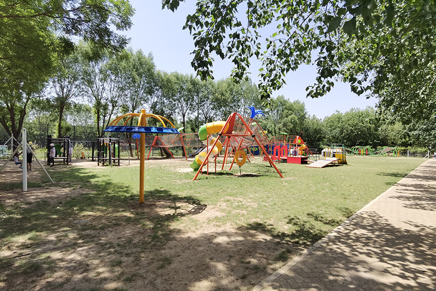 北京南宮體育公園無動力兒童遊樂（lè）園